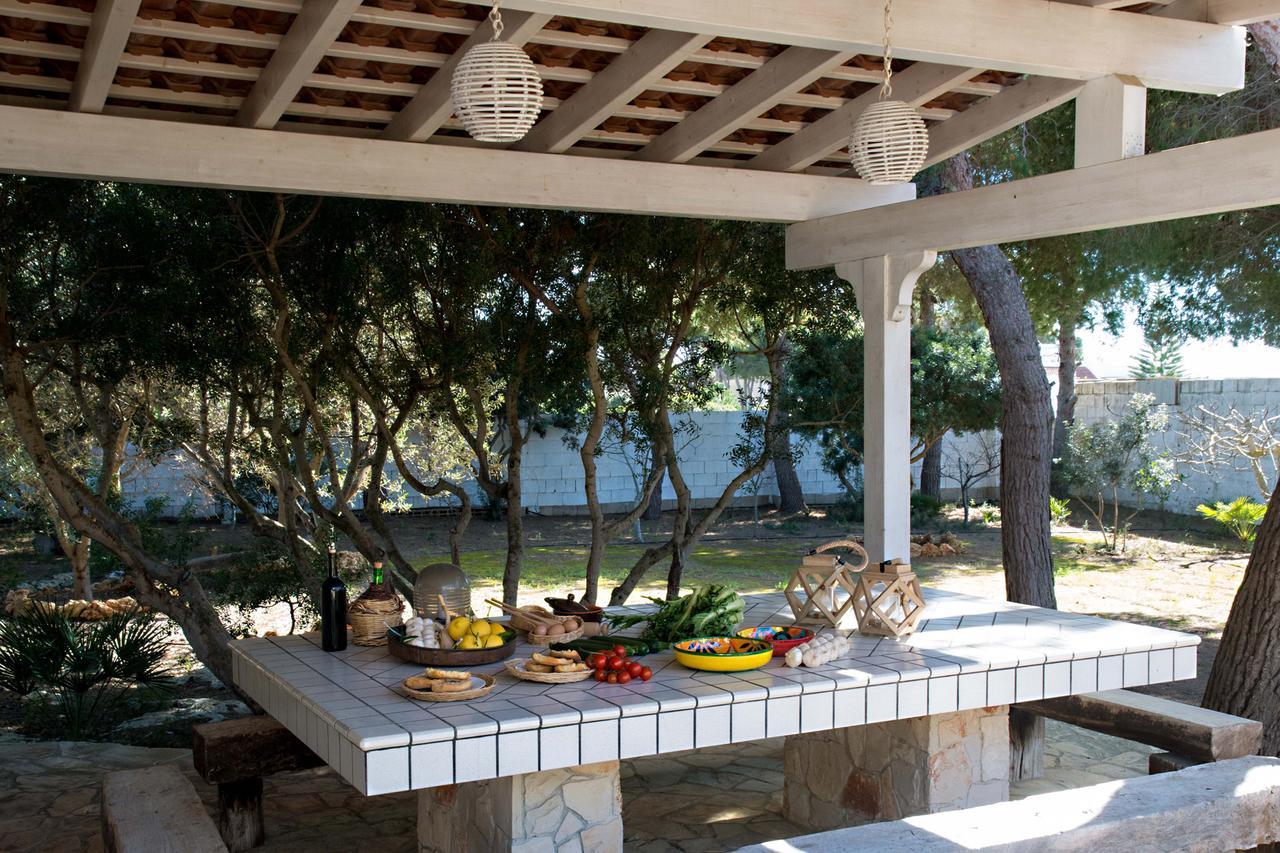 Villa Conca D'Oro กัลลีโปลี ภายนอก รูปภาพ