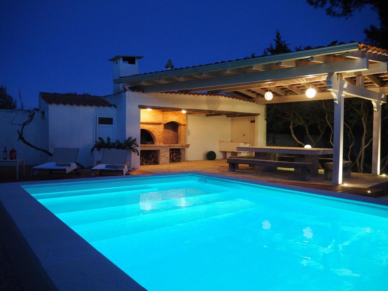 Villa Conca D'Oro กัลลีโปลี ภายนอก รูปภาพ